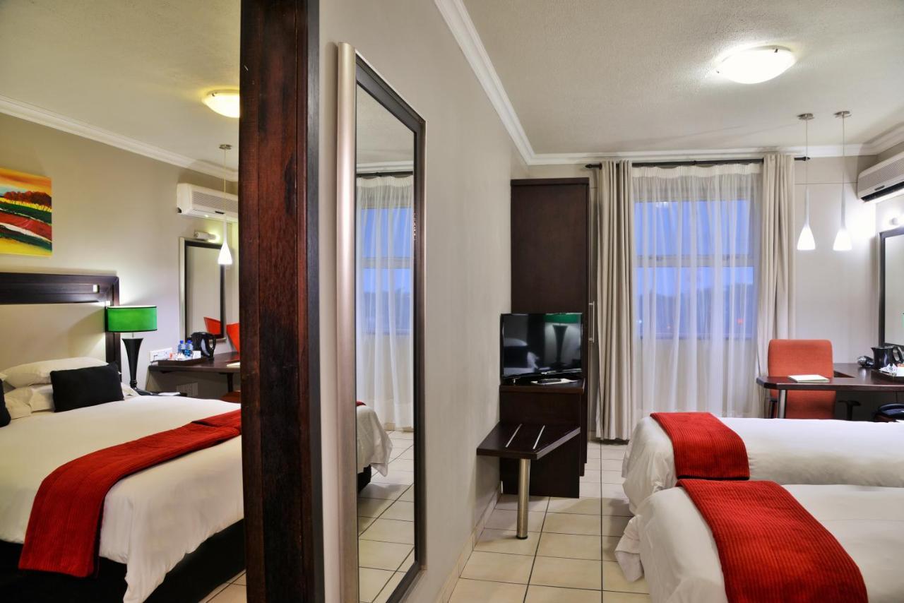 BON Hotel Empangeni Exterior foto